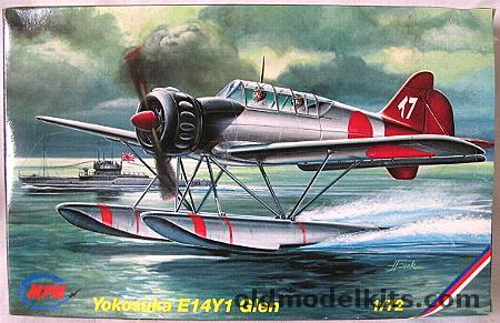 MPM 1/72 Yokosuka E14Y1 Glen Submarine Floatplane - From I-25 and I-7 Fleet Subs, 72111 plastic model kit